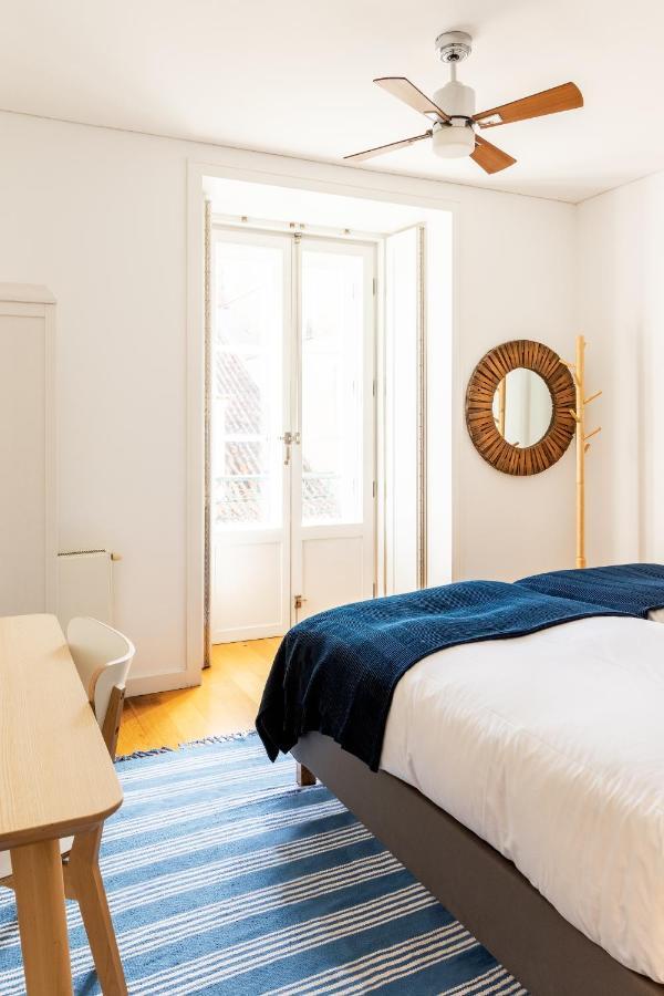 Joivy Chiado Self Check-In 2-Br Flat With Parking Leilighet Lisboa Eksteriør bilde